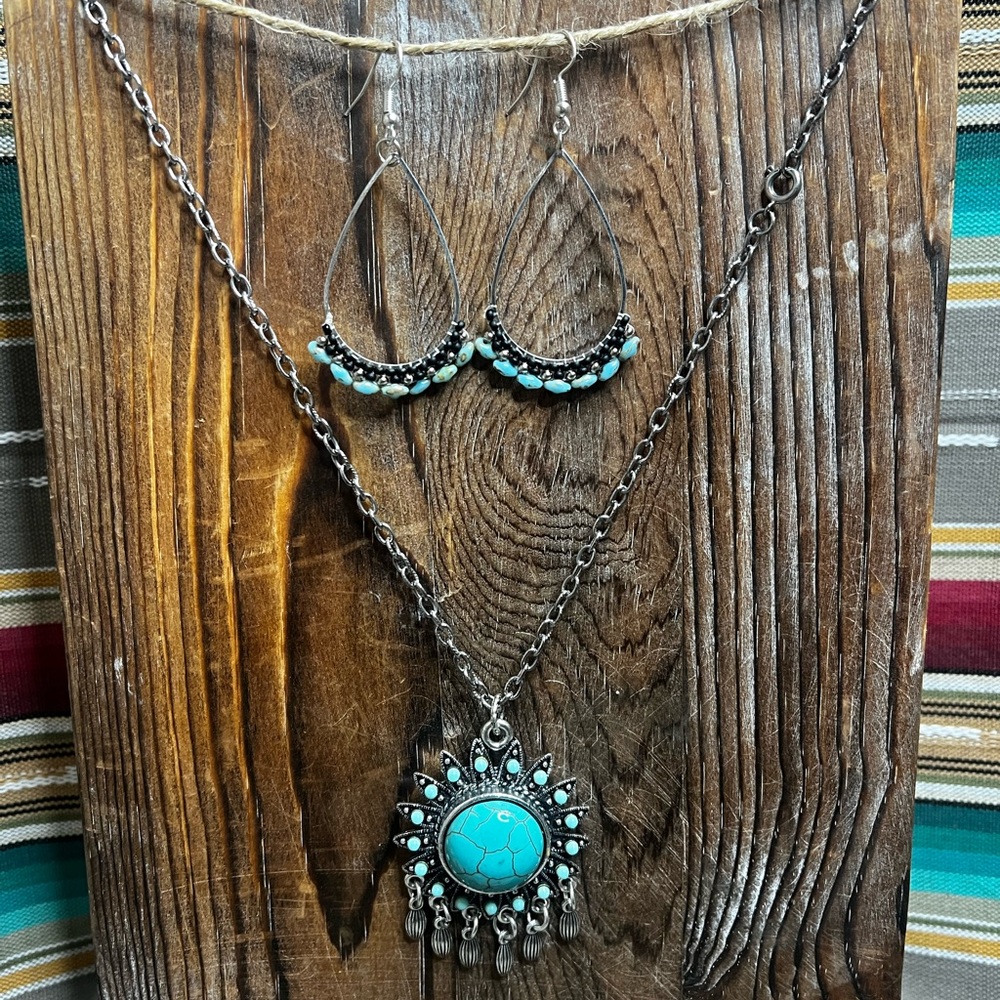 Turquoise and Silver Jewelry Set